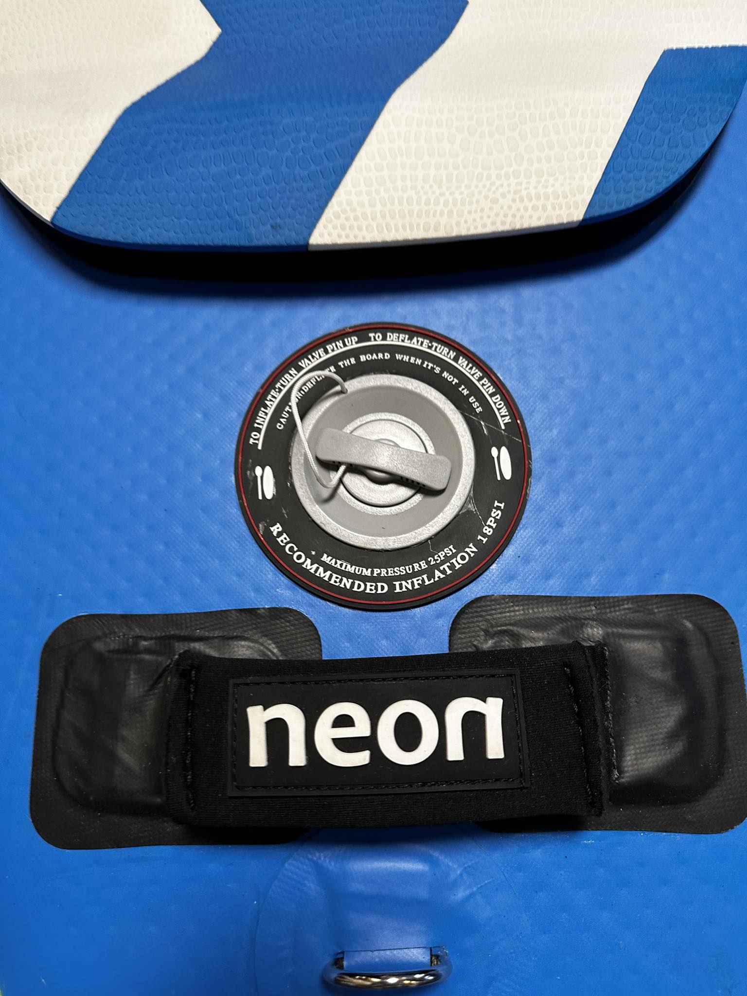 Vystavený nafukovací paddleboard Neon X2 - 10'7"x31"x5" - Obrázek 2