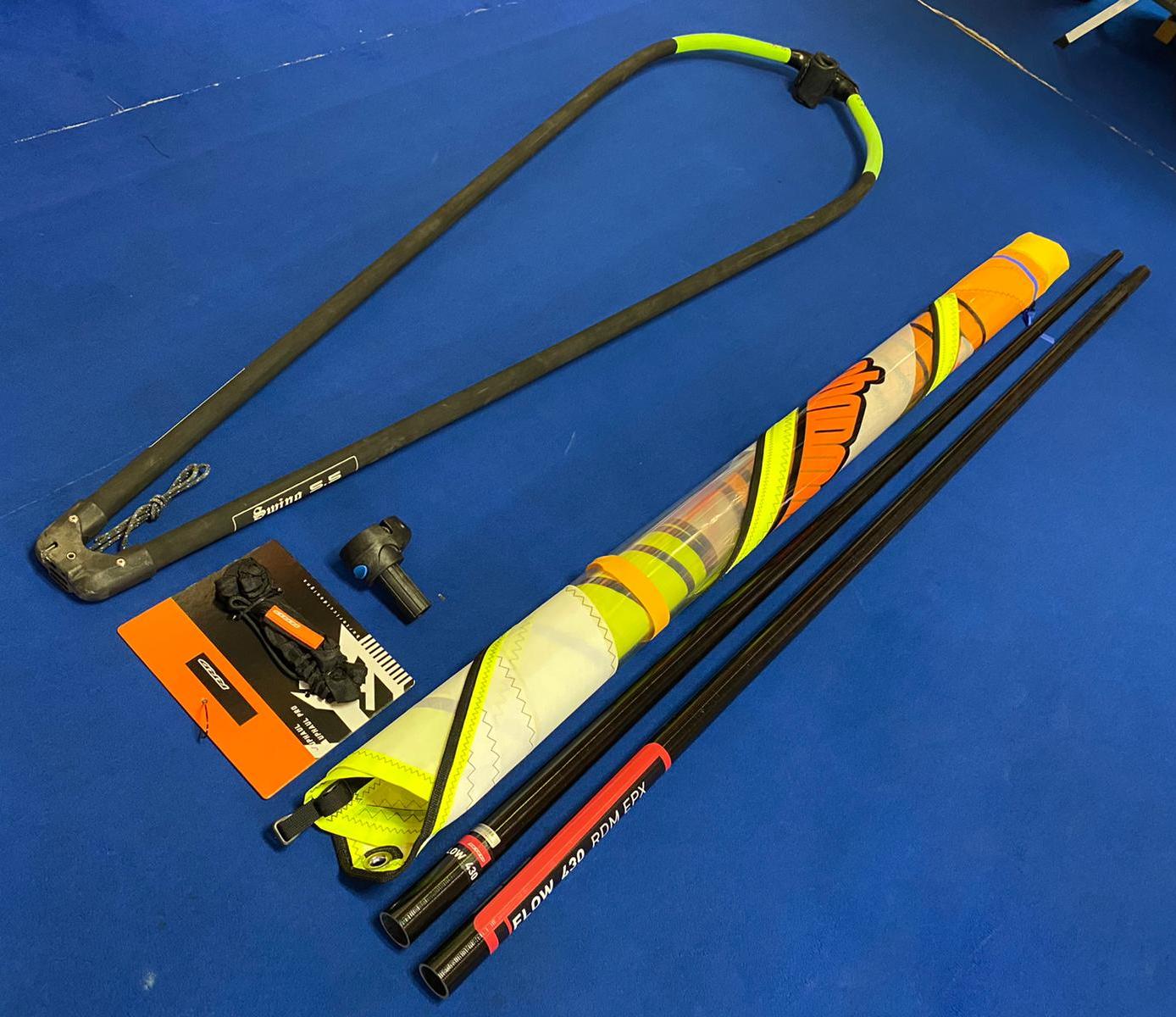 Nafukovací paddleboard Neon 1 Blue Windsup 10'7" + Komplet s plachtou 5.5 m2 X.O. Sails Commando - Obrázek 3