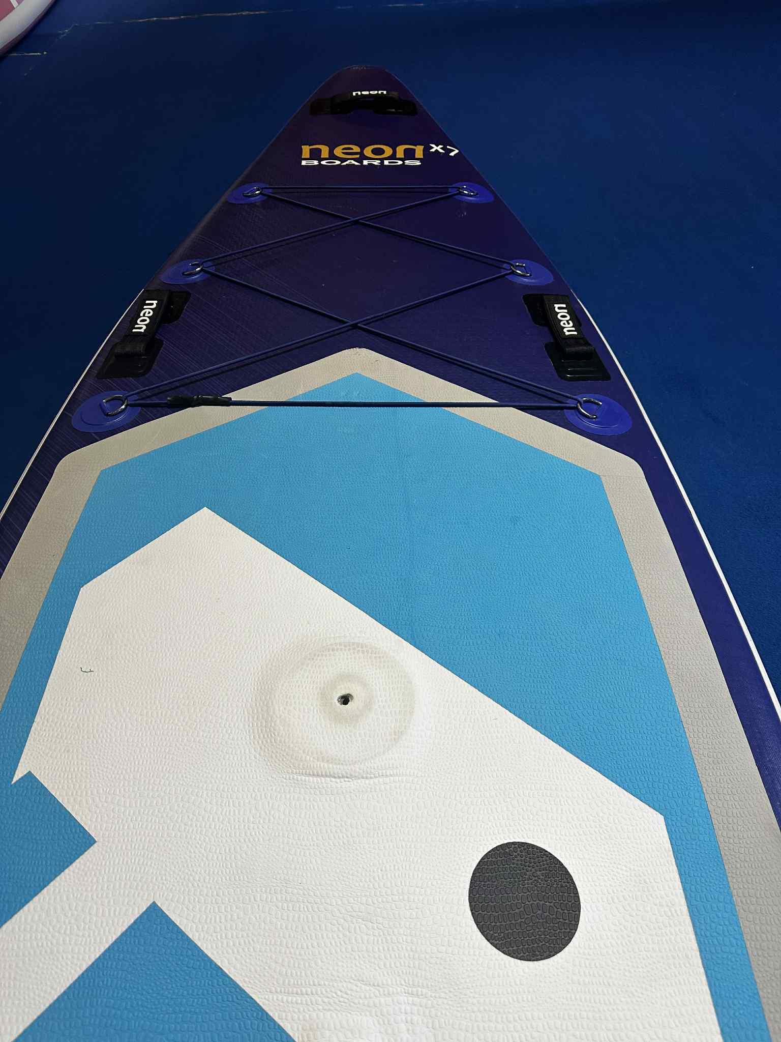 Použitý nafukovací paddleboard Neon X7 Windsup Tourer LTD - 12'0"x32"x6" - Obrázek 6